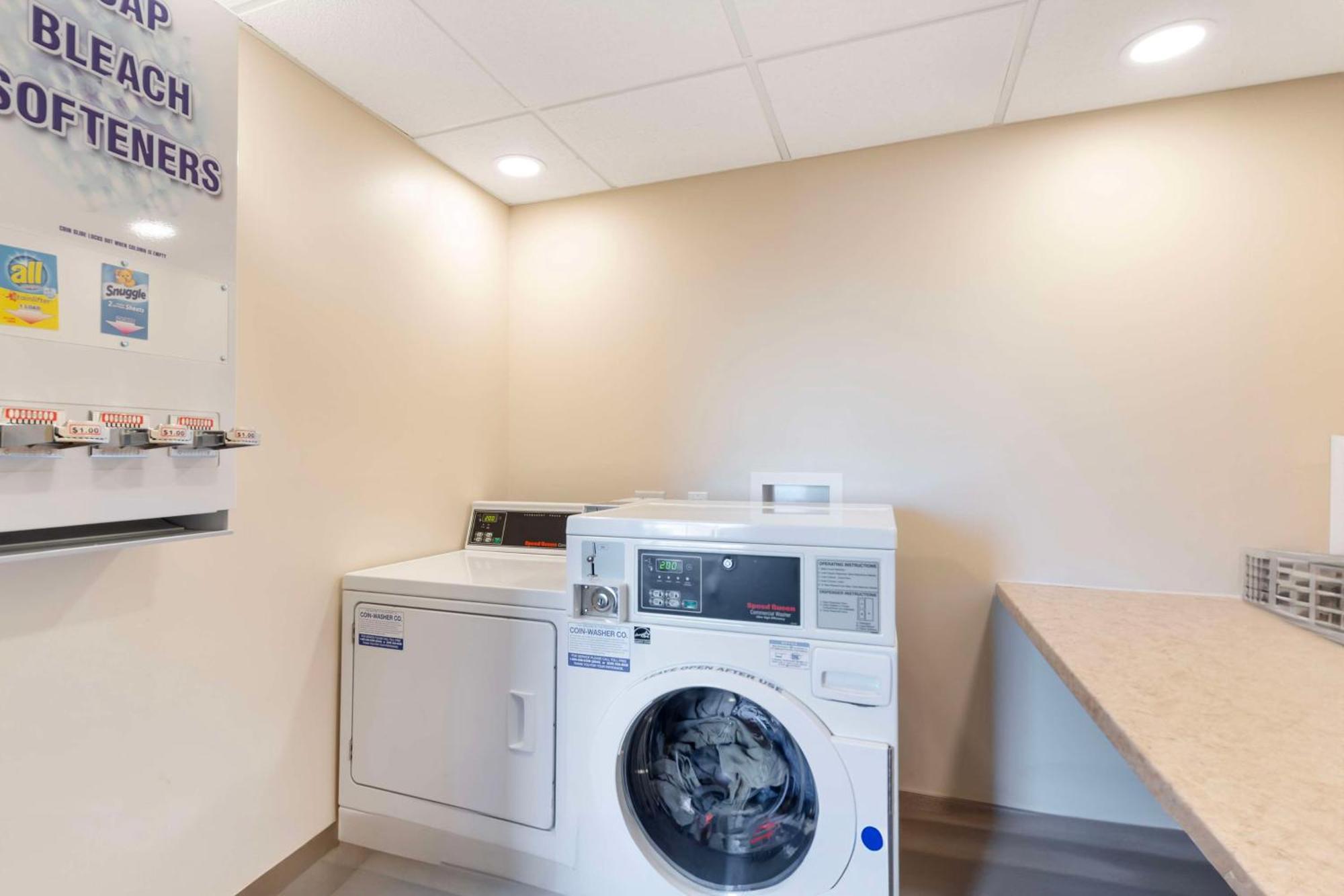 Best Western Glenview - Chicagoland Inn And Suites Экстерьер фото